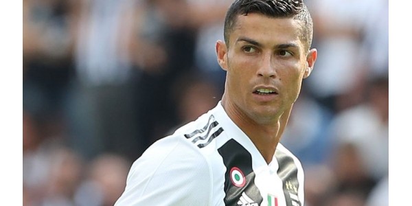 Ronaldo 3 kierrosta Juventuksessa pisteytys kuivuudesta